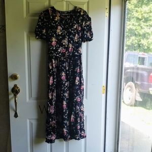 Long Flowy Black Floral Dress
